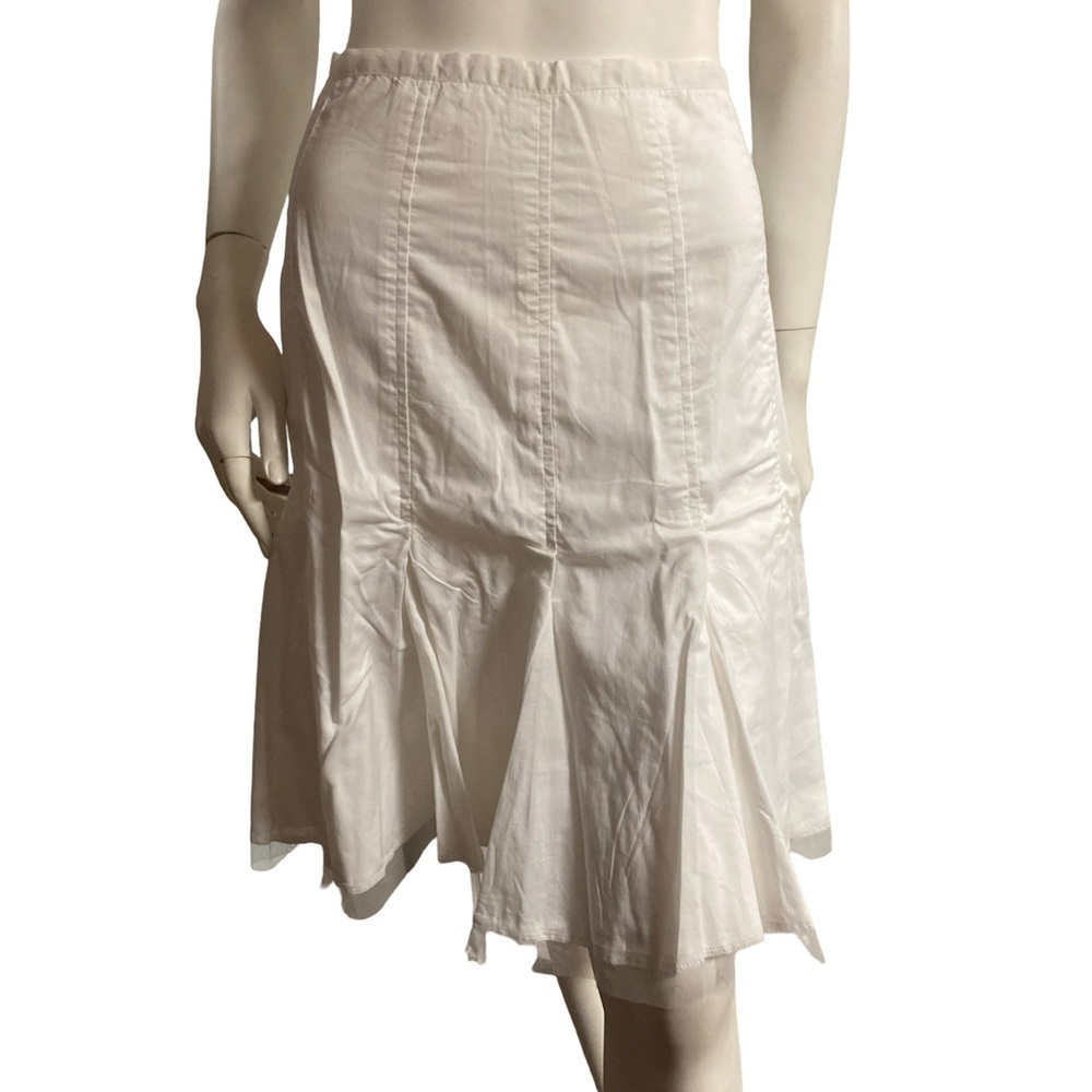 Arden B White Trumpet Skirt with Pleated Design & organs hem